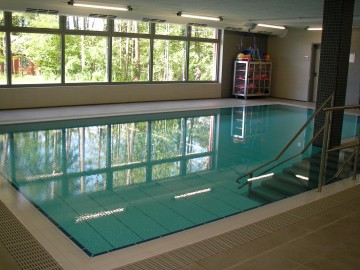 Schwimmbad Neuendettelsau